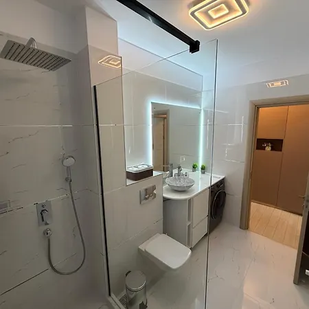 Апартаменты Sarah *